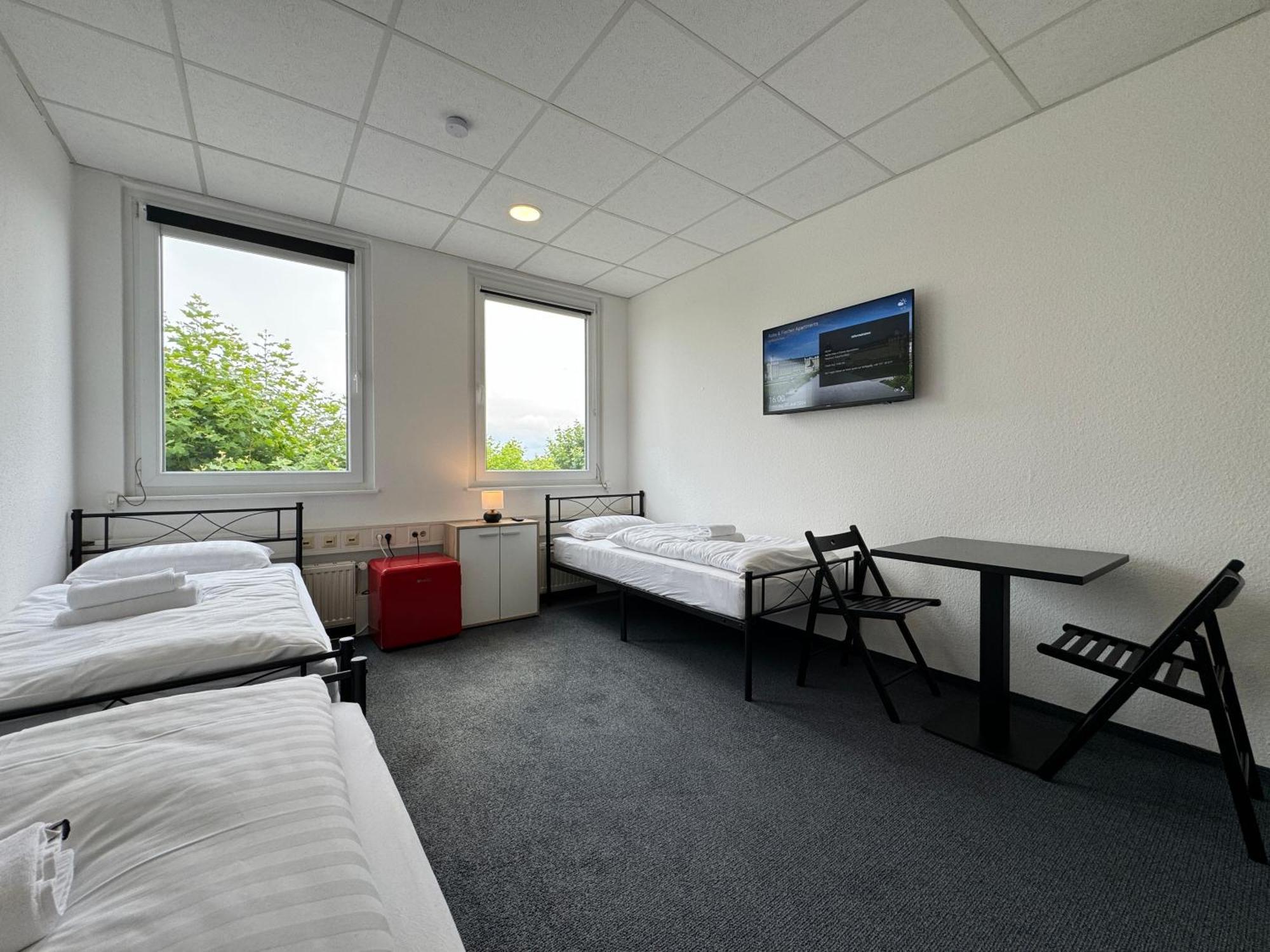 Thuja Apartments Karlsruhe-Neureut By Kurzzeit Dış mekan fotoğraf