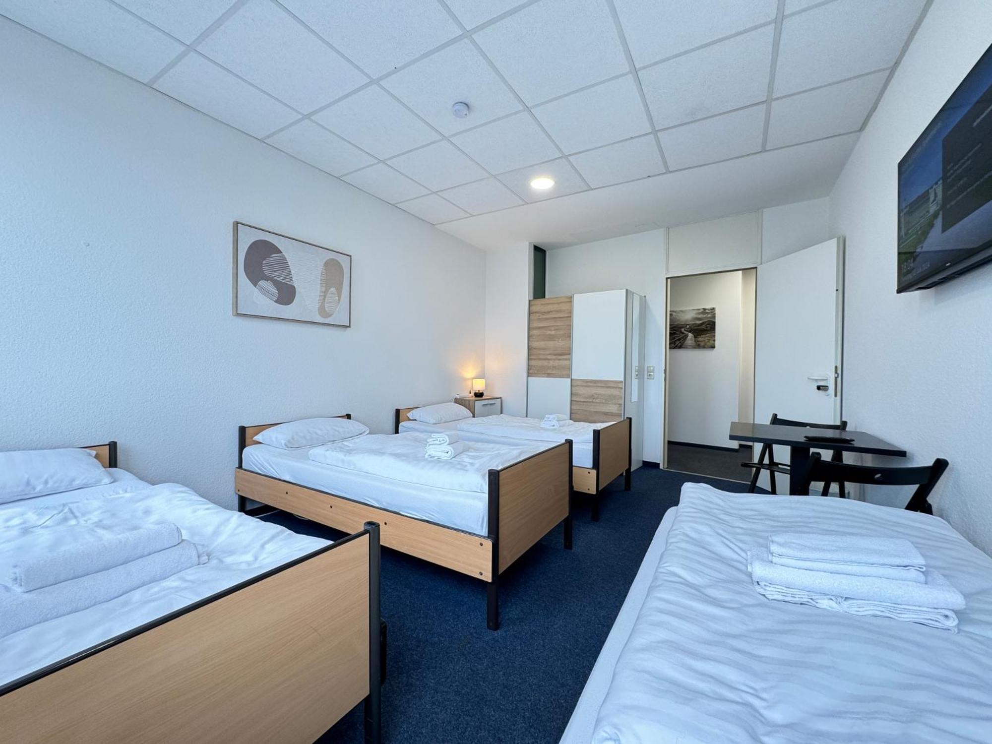 Thuja Apartments Karlsruhe-Neureut By Kurzzeit Dış mekan fotoğraf